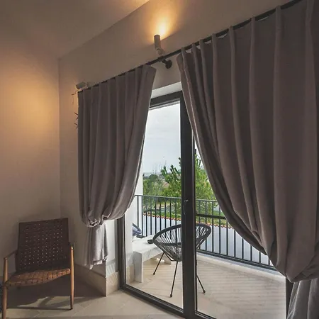 Otel Hook Of - Le Mirage De La